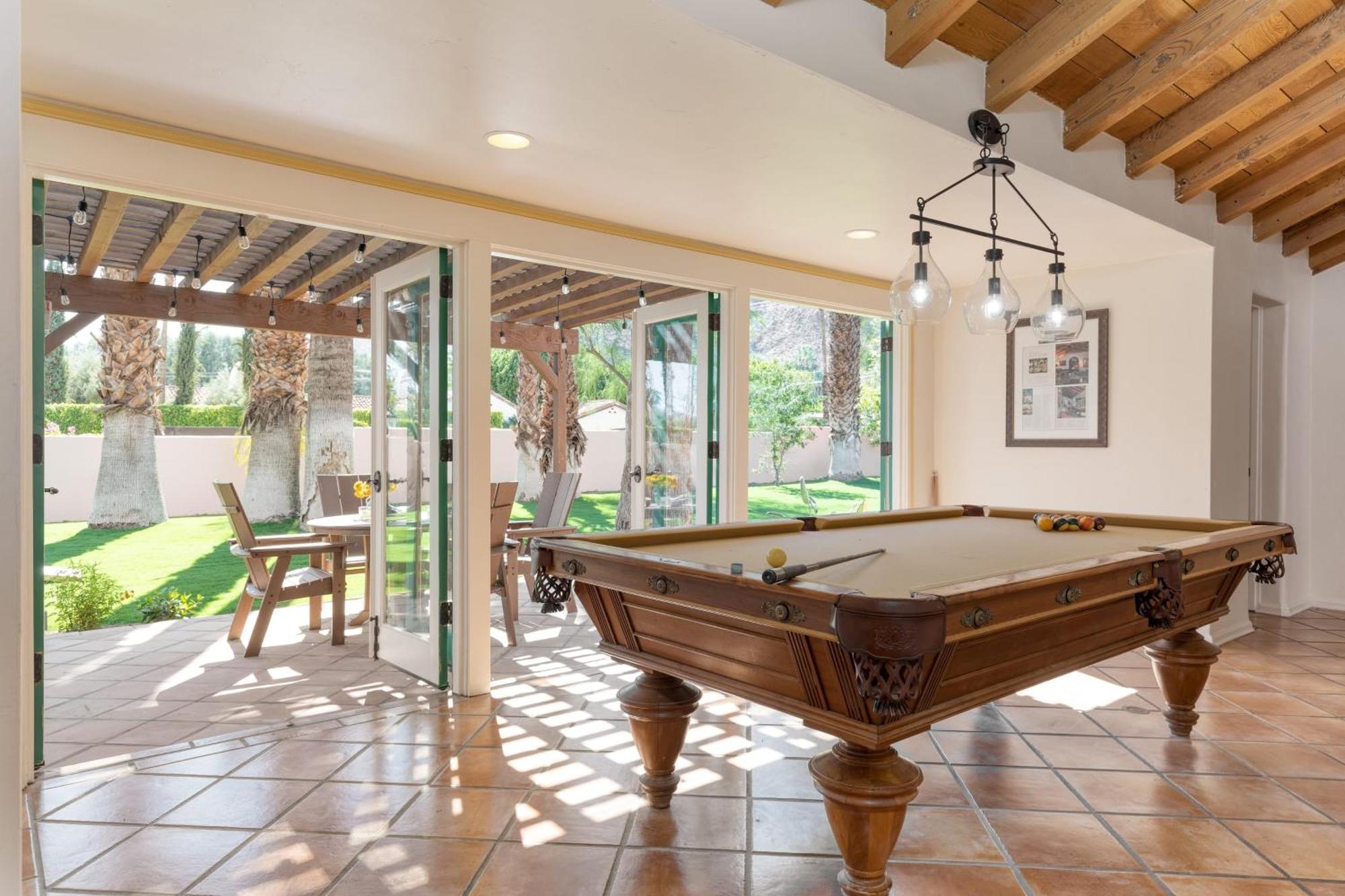 Casa Del Colibri' By Avantstay Luxe Estate W Pickle Ball Court パーム・スプリングス エクステリア 写真