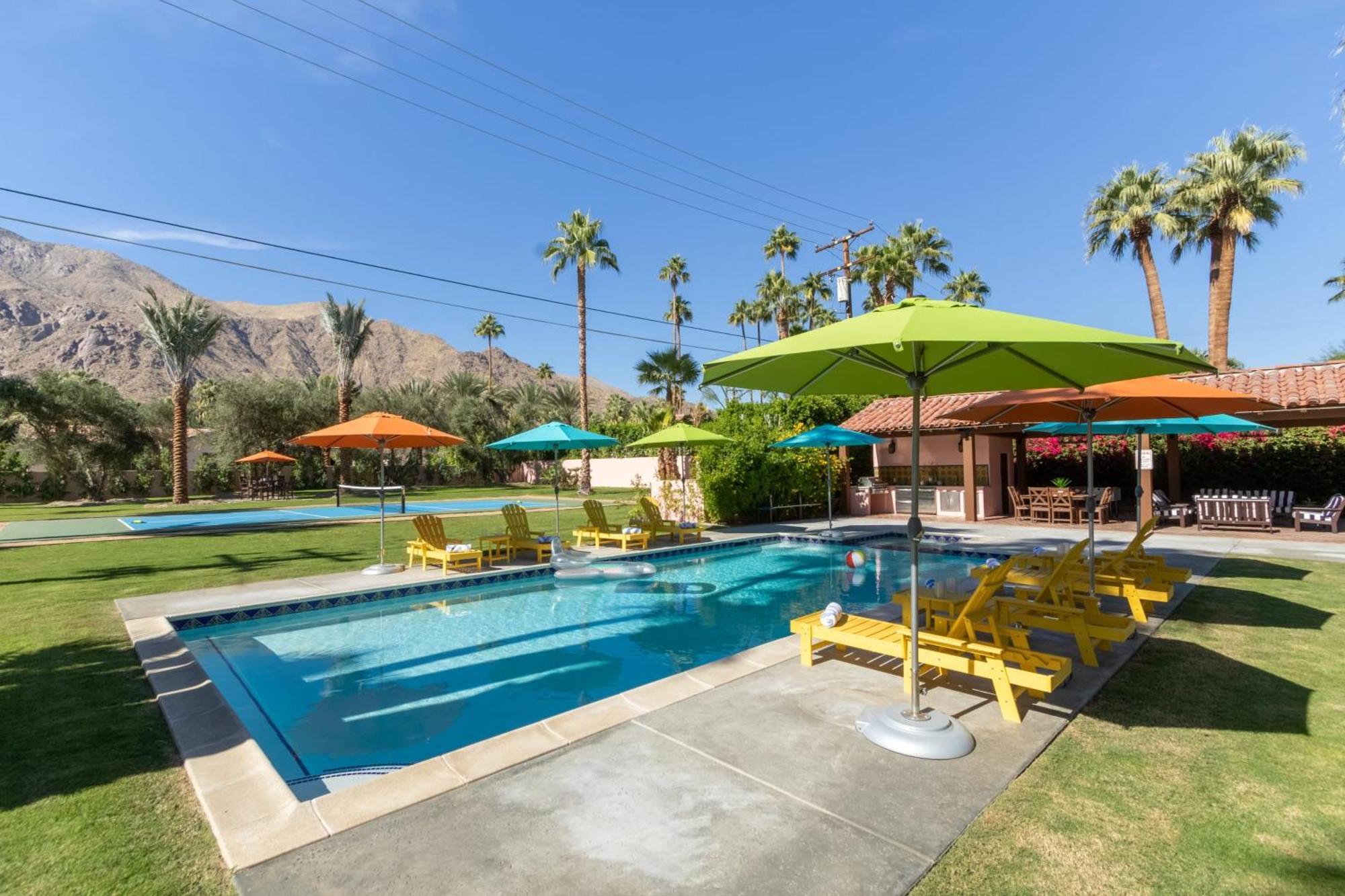 Casa Del Colibri' By Avantstay Luxe Estate W Pickle Ball Court パーム・スプリングス エクステリア 写真